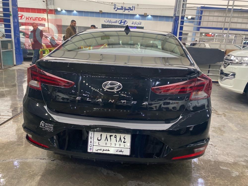 هیوندای ئەلەنترا